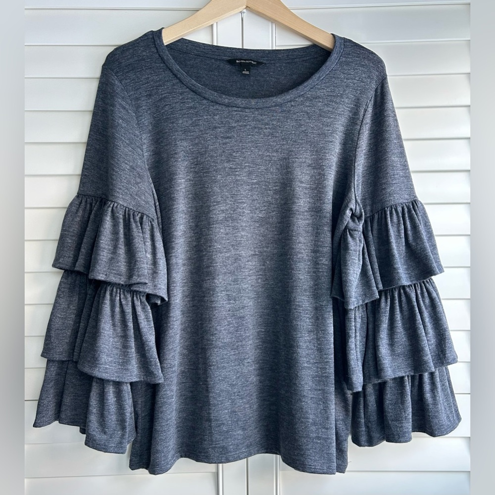 Banana Republic Blue/Grey Heather Tiered Ruffle Sleeve Top size large